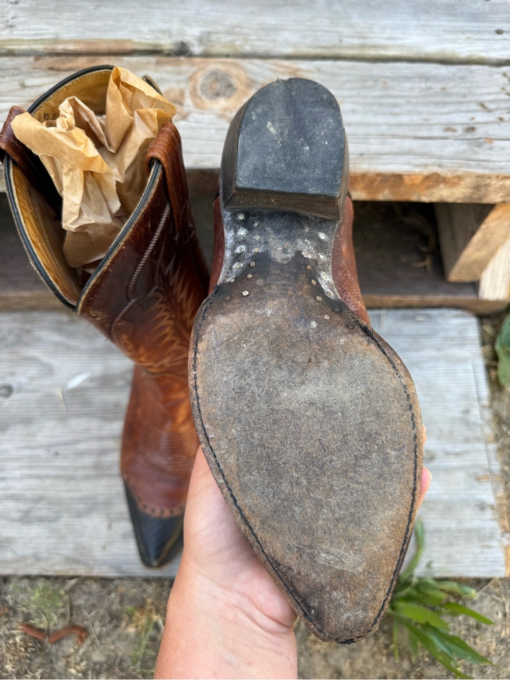 Vintage Tony Lama Brown Leather Western Cowboy Boots with Black Toe - Picture 8 of 9
